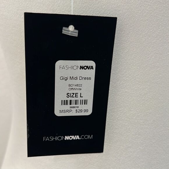 Women’s Fashion Nova Midi Dress. - Picture 6 of 8